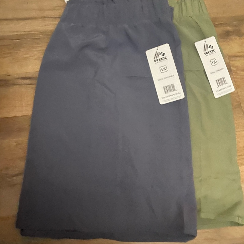 RBX Women's Midi Skort in Blue and Green